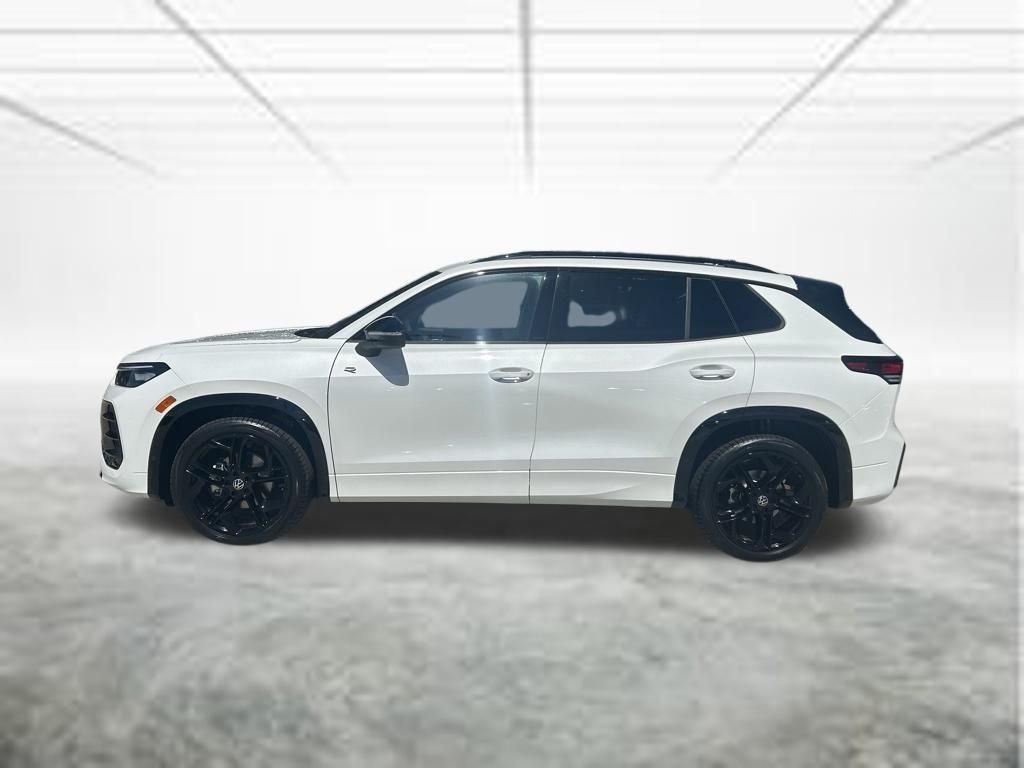 New 2026 White/off-white Volkswagen 2.0T SE R-Line Black image 3