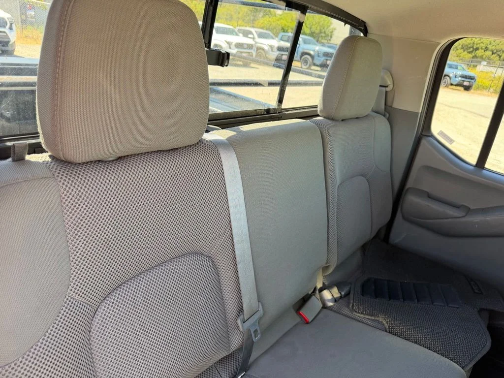 Used 2021 White Nissan SV image 14