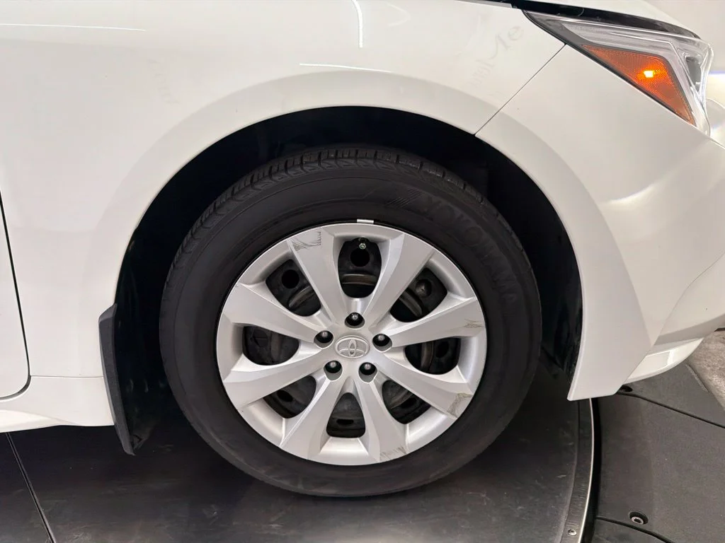 Used 2023 White Toyota LE image 10