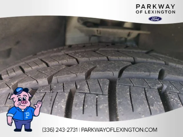 Used 2022 Blue Ford Titanium image 11