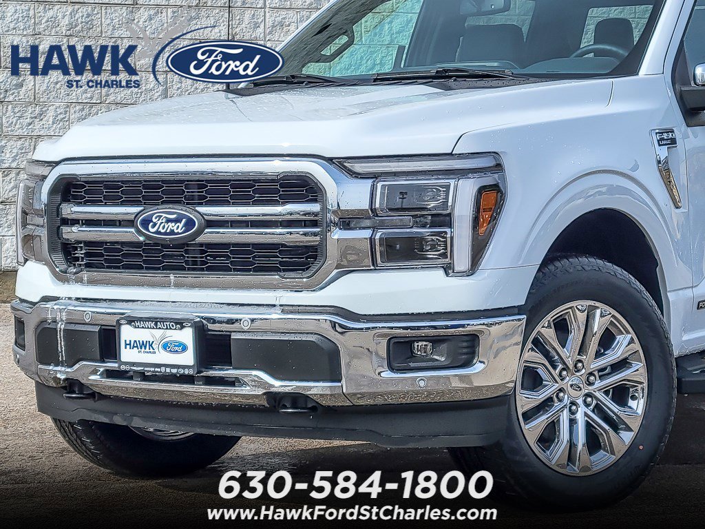 New 2026 Oxford White Ford Lariat® image 2