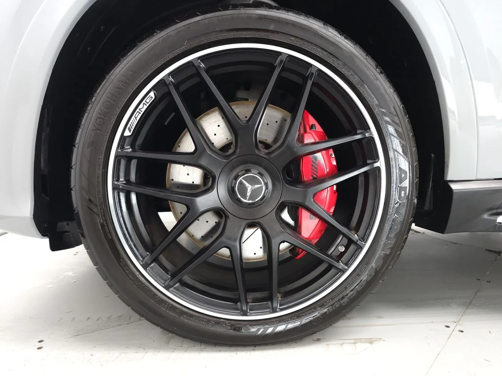 Used 2025 MANUFAKTUR Alpine Gray Mercedes-Benz GLE 63 S AMG® image 39