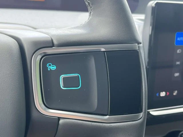 New 2027 Glacier Gray Metallic Tri-Coat Ford MAX Active image 25
