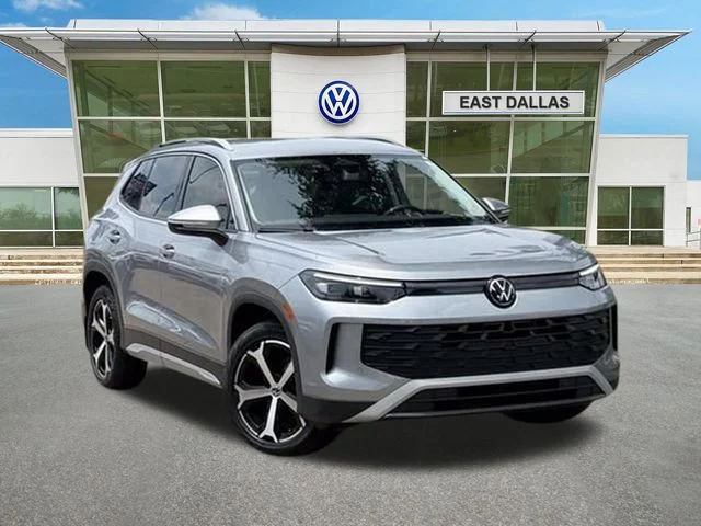 Certified Pre-Owned 2025 Volkswagen Tiguan 2.0T SE