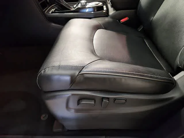 Used 2020 Hermosa Blue INFINITI LUXE image 25