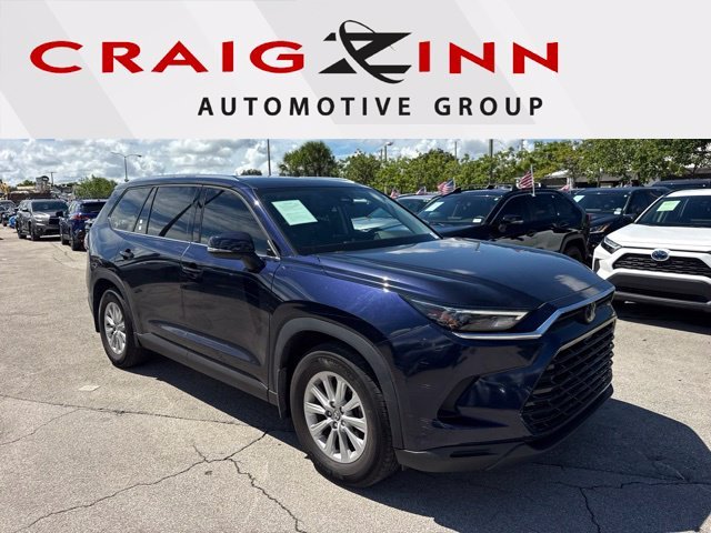 Used 2025 Blue Toyota XLE image 1