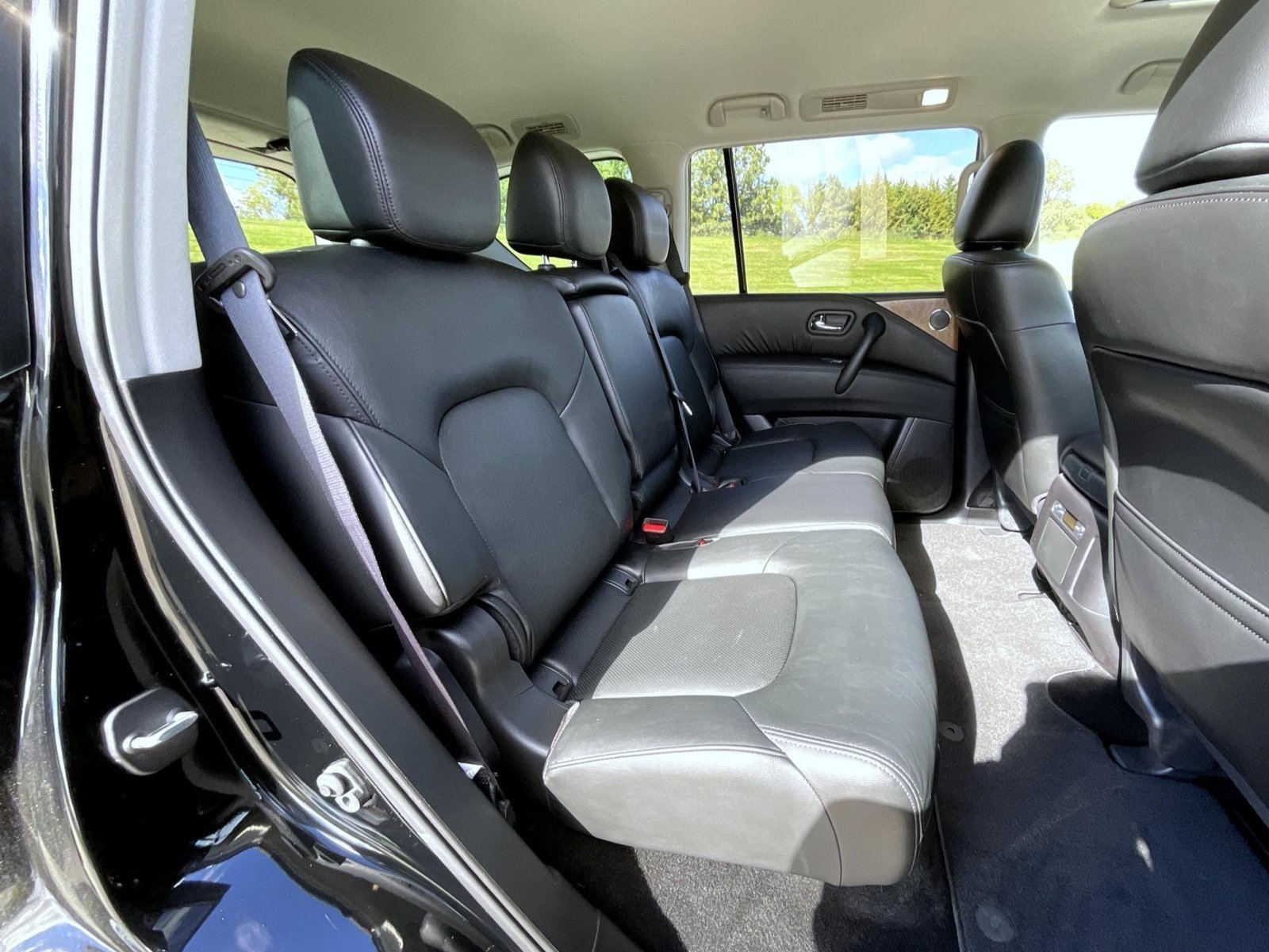 2022 Nissan Armada SL - Photo 22