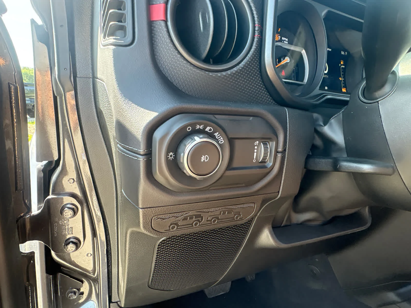 New 2026 Granite Crystal Metallic Clearcoat Jeep Rubicon X image 21
