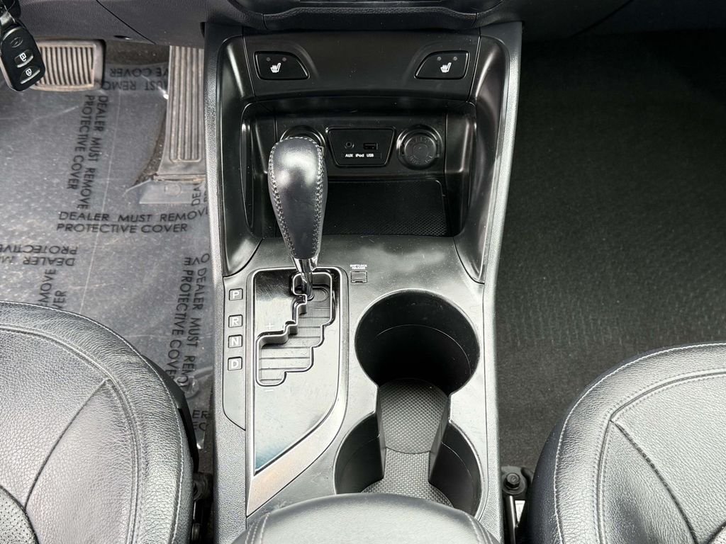 Used 2012 Silver Hyundai Limited image 21
