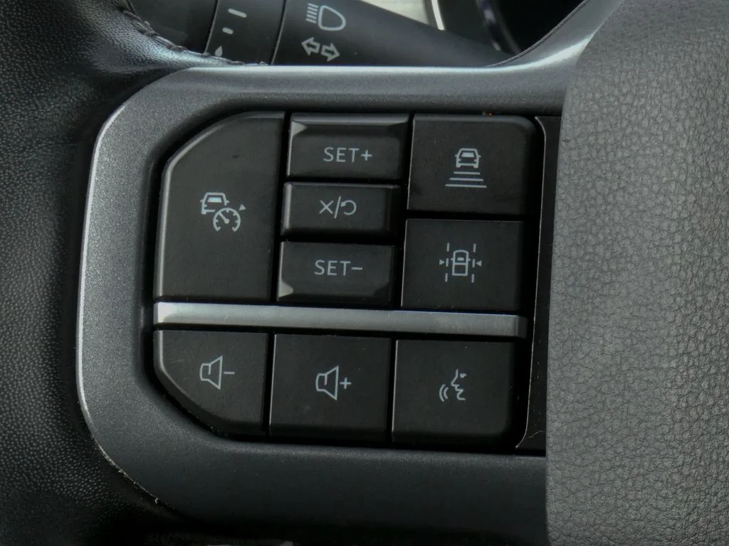 Used 2023 Gray Ford Lariat image 12