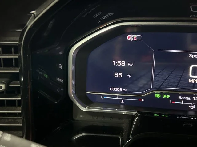 2024 GMC Sierra 1500 SLT - Photo 13