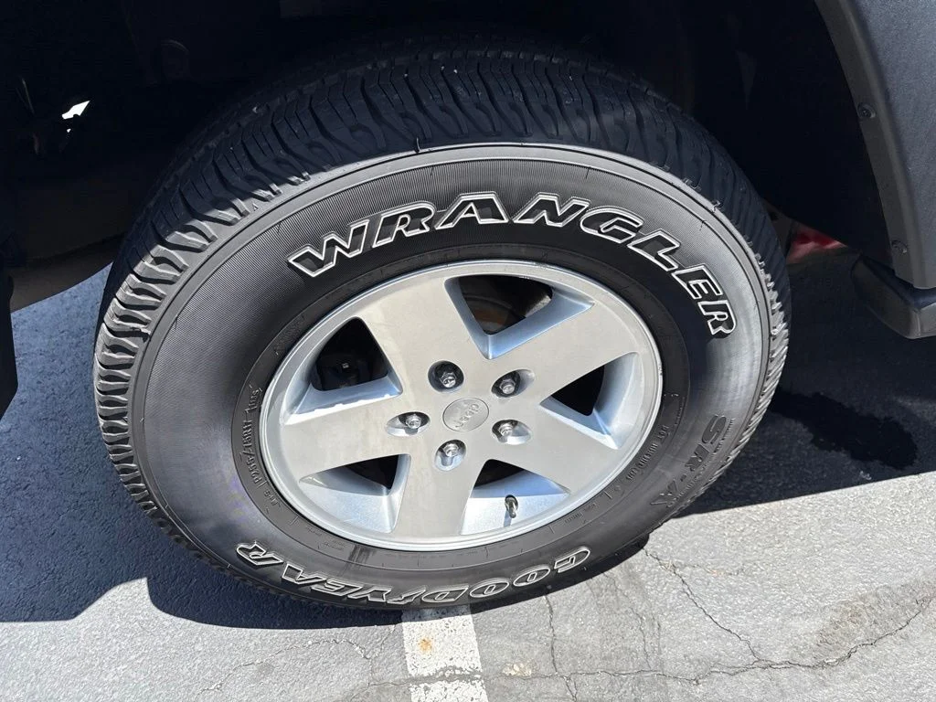 Used 2011 Red Jeep Sport image 38