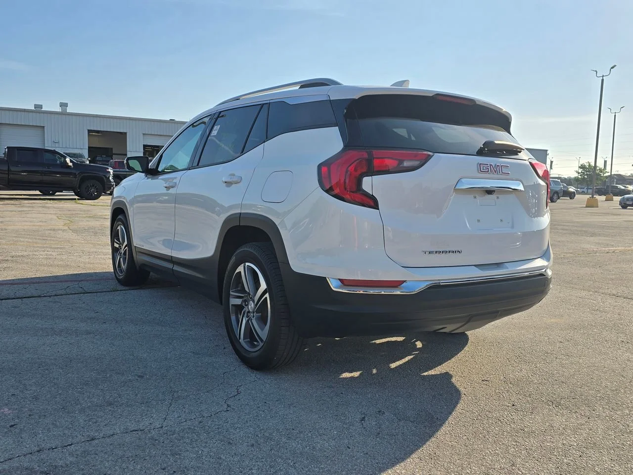 Used 2020 Summit White GMC SLT image 3