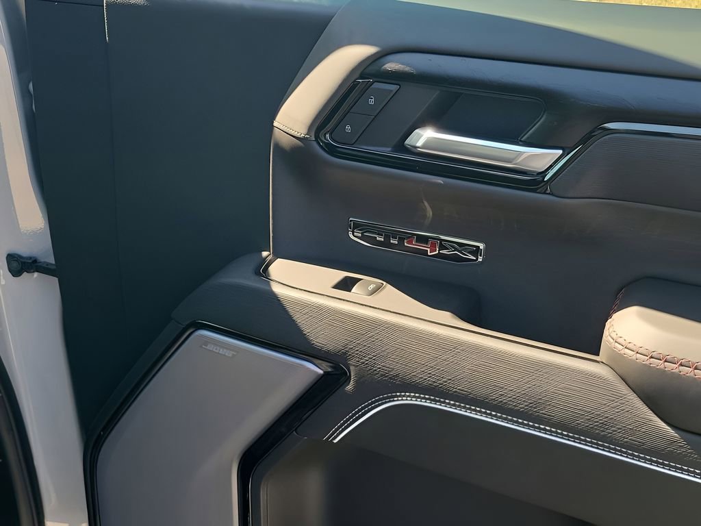 2026 GMC Sierra 1500 AT4X - Photo 50
