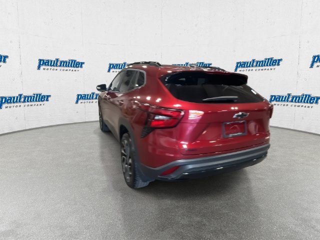 2025 Chevrolet Trax RS - Photo 9