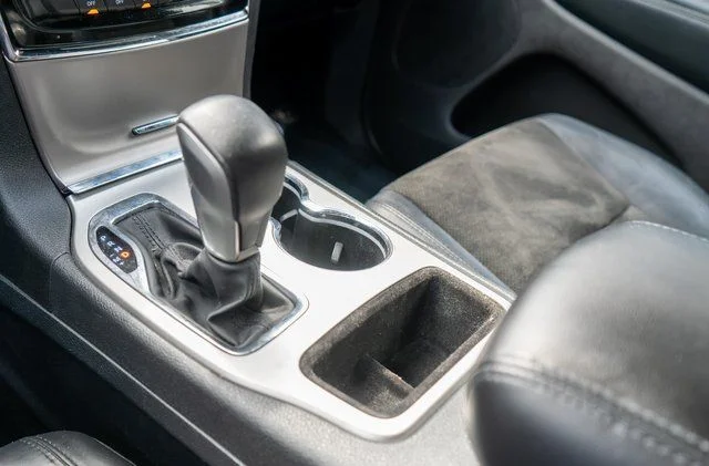 Used 2019 Gray Jeep Altitude image 30