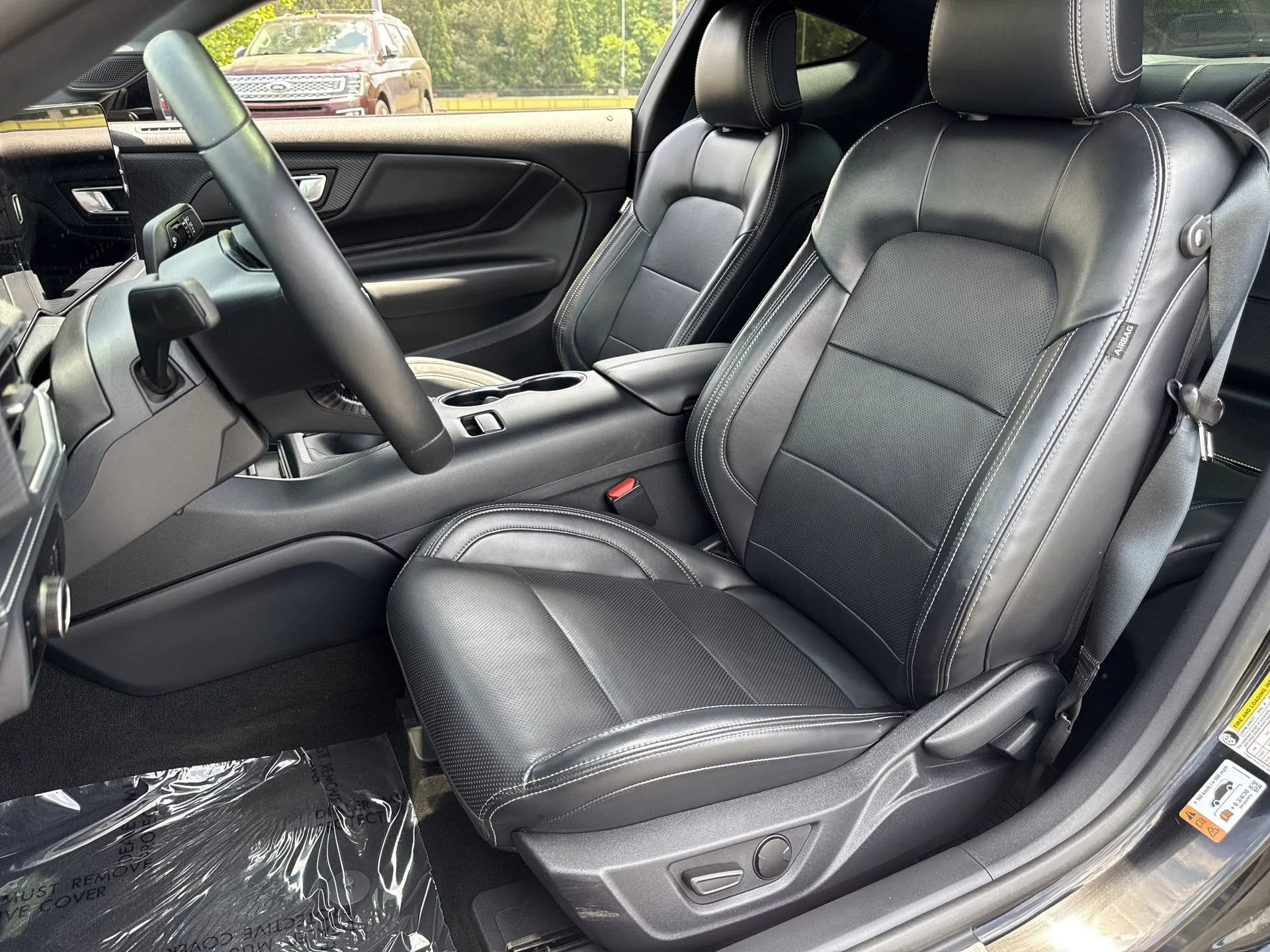 2024 Ford Mustang GT Premium - Photo 13