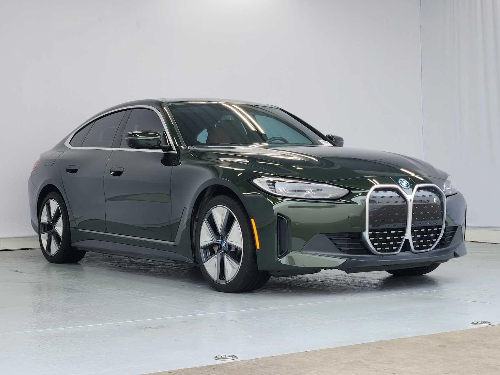 Certified Used 2023 San Remo Green Metallic BMW eDrive35 image 2