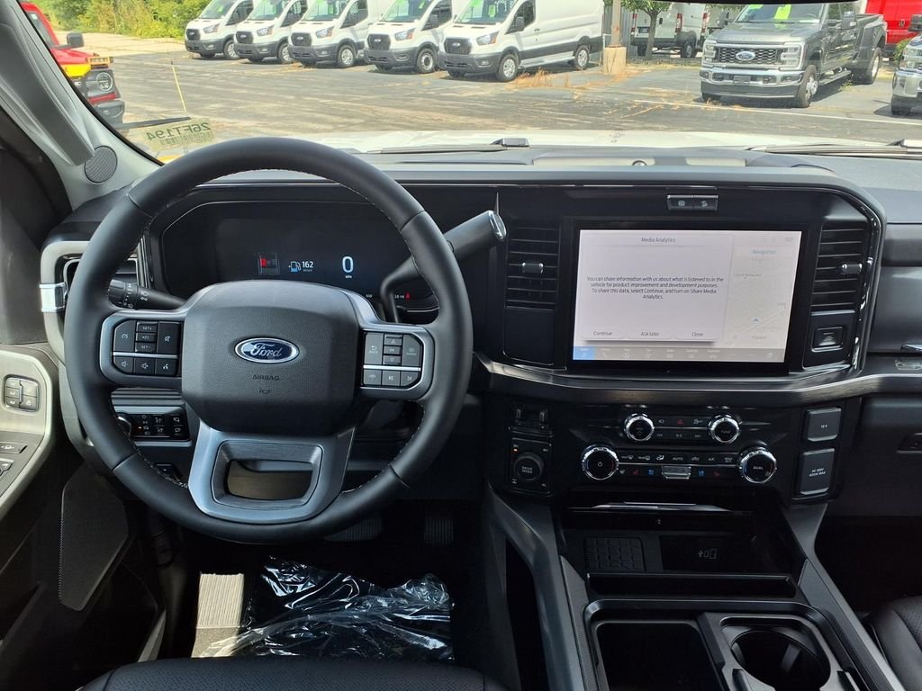 New 2026 Oxford White Ford F-250® Lariat® image 15