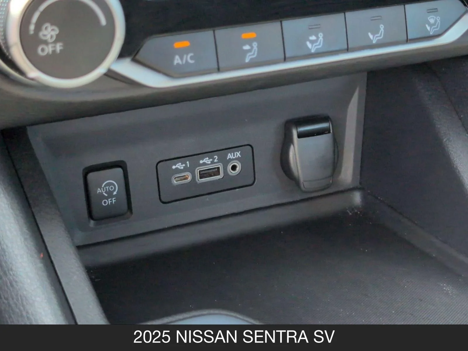 2025 Nissan Sentra SV - Photo 21