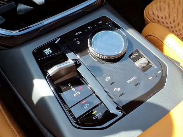 Used 2025 White BMW 30 xDrive image 11