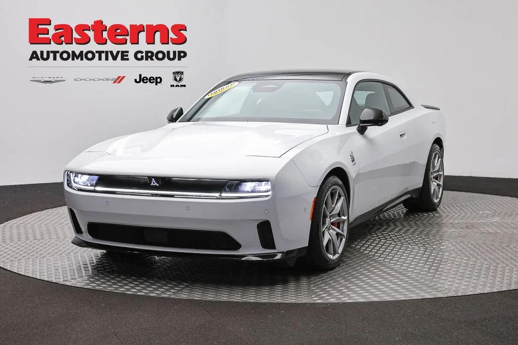 Certified Used 2024 White Dodge R/T Scat Pack image 1