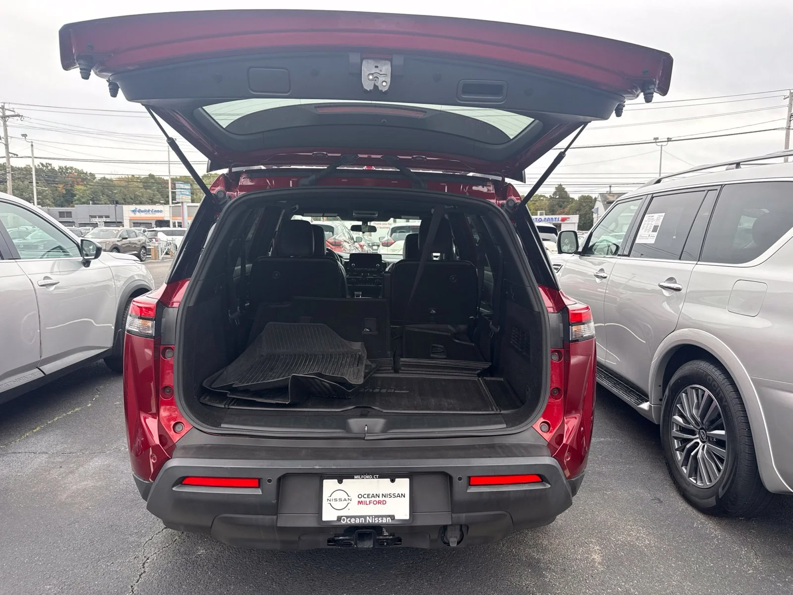 Certified Used 2023 Scarlet Nissan Rock Creek image 35