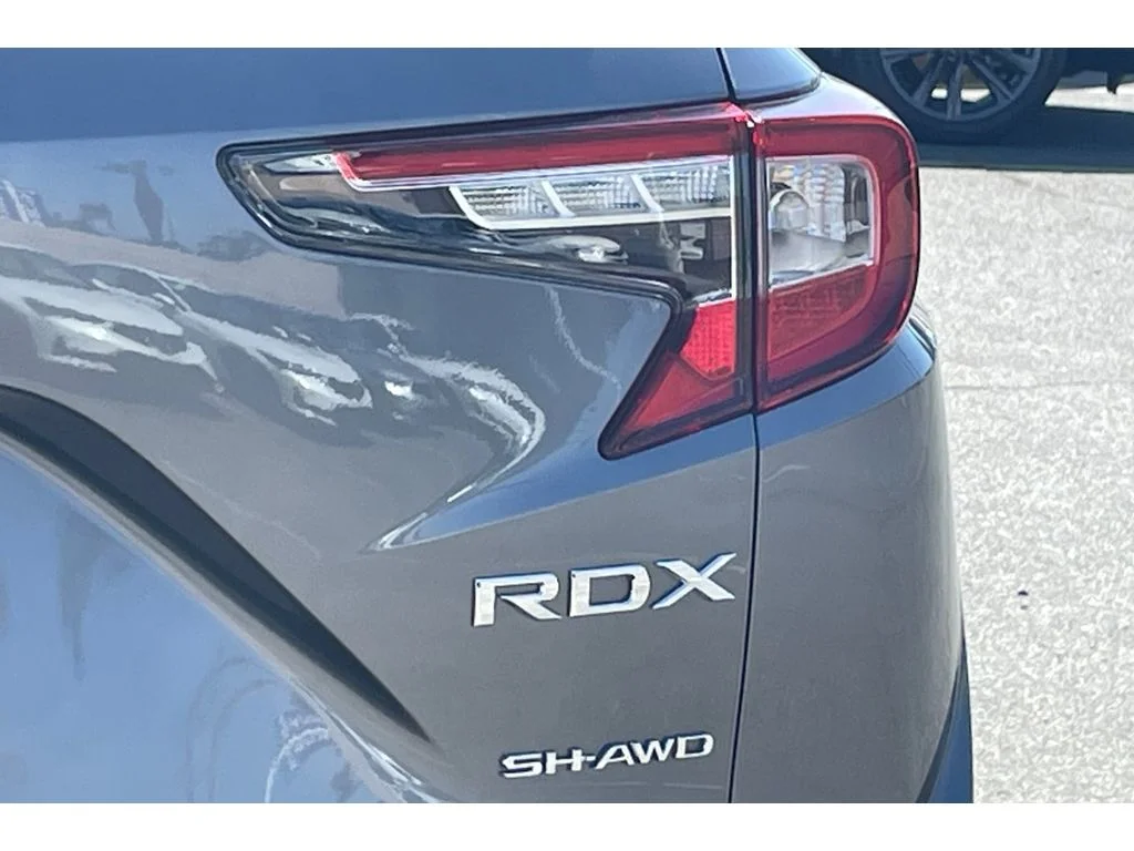 Used 2023 Liquid Carbon Metallic Acura w/A-Spec Package image 50