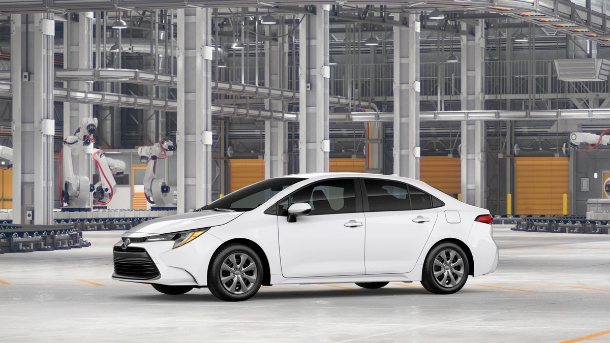 New 2026 Ice Cap Toyota LE image 3