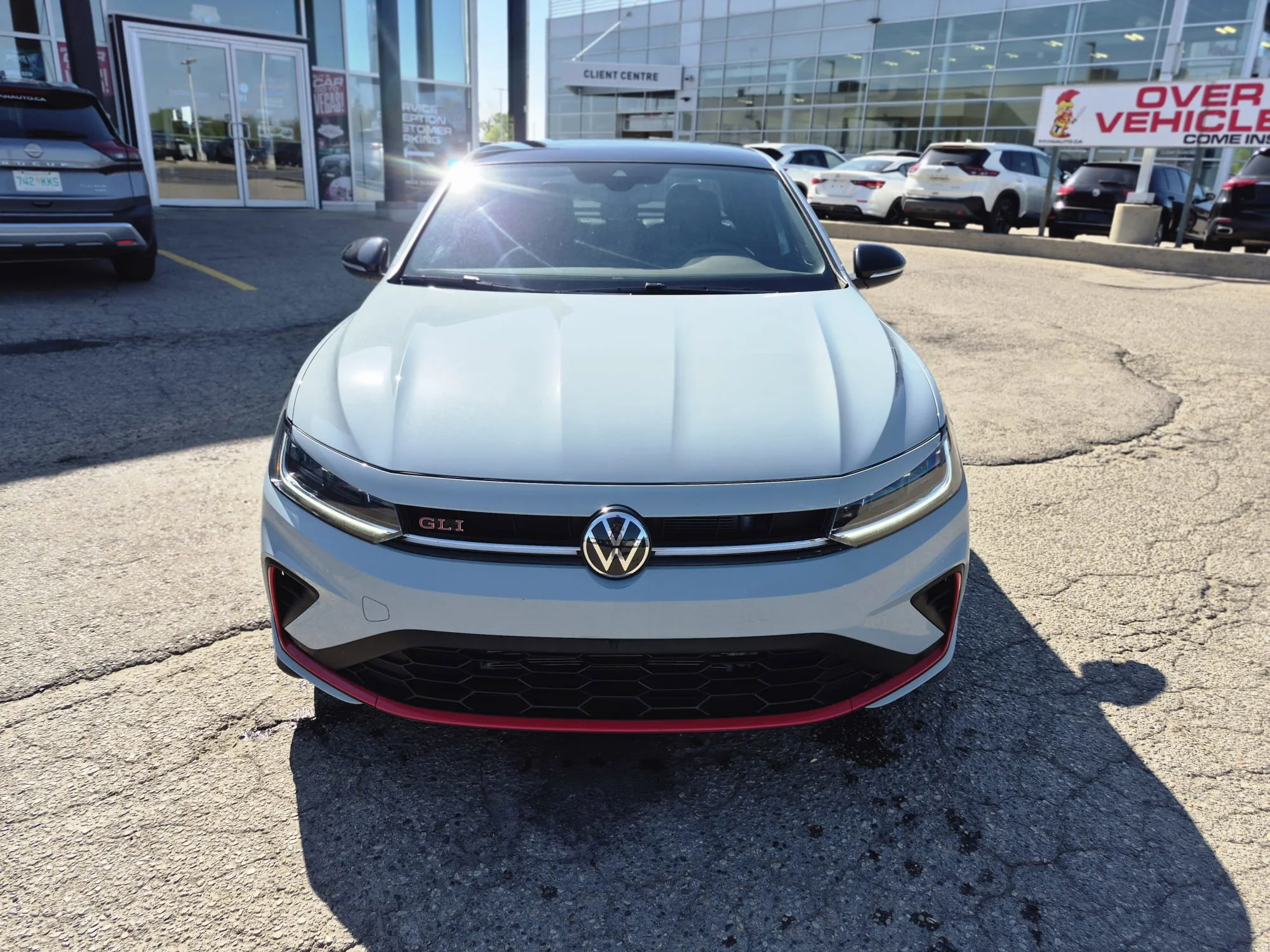 Certified Used 2025 Alpine Gray w/Black Roof Volkswagen Autobahn DSG*Adaptive Cruise | Remote Start | Nav | Cooled Leather | Sunroof | Htd Wheel image 4