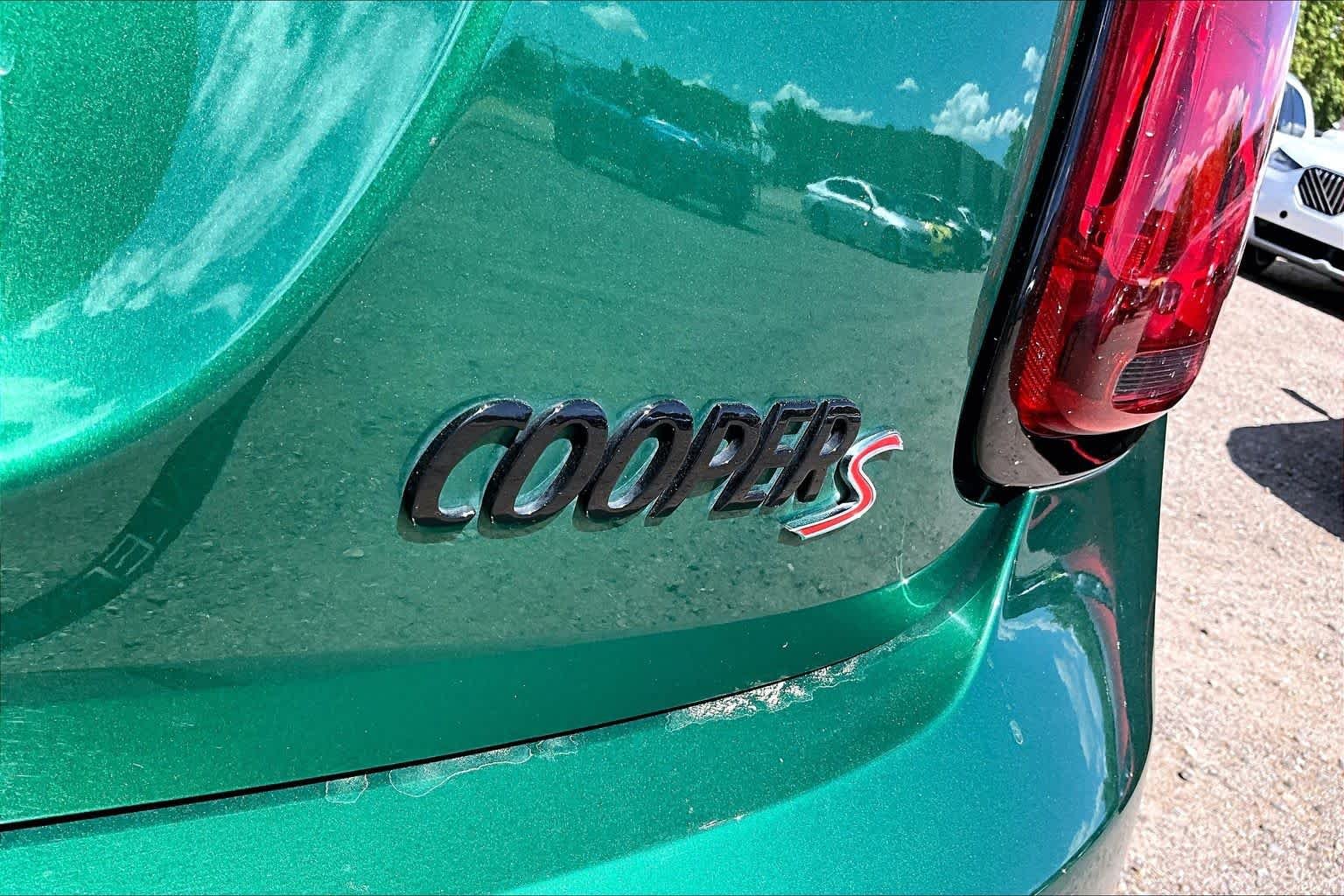 Used 2024 British Racing Green IV Metallic MINI Cooper S image 8