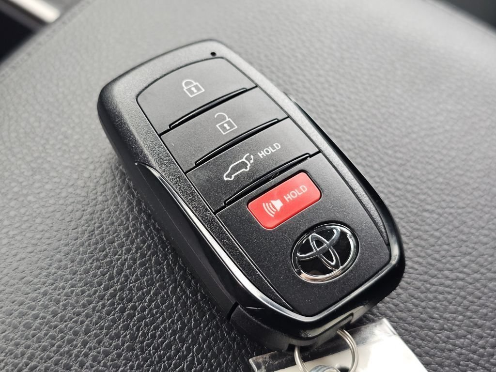 New 2026 Wind Chill Pearl Toyota TRD Sport Premium image 34