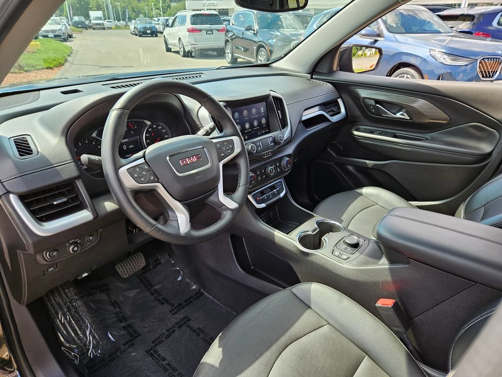 2024 GMC Terrain SLT - Photo 9