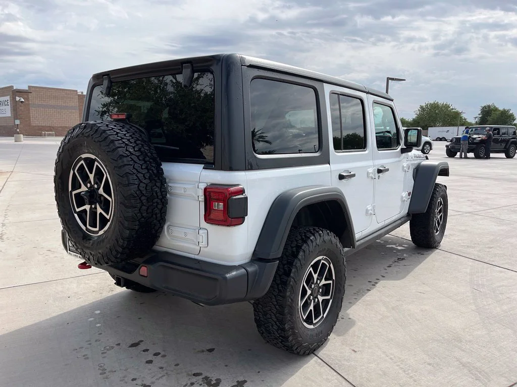 Certified Used 2025 White Jeep Rubicon image 8