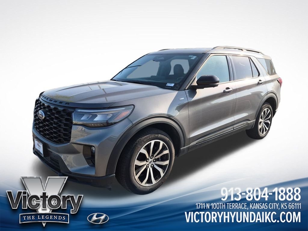 2025 Ford Explorer St-Line