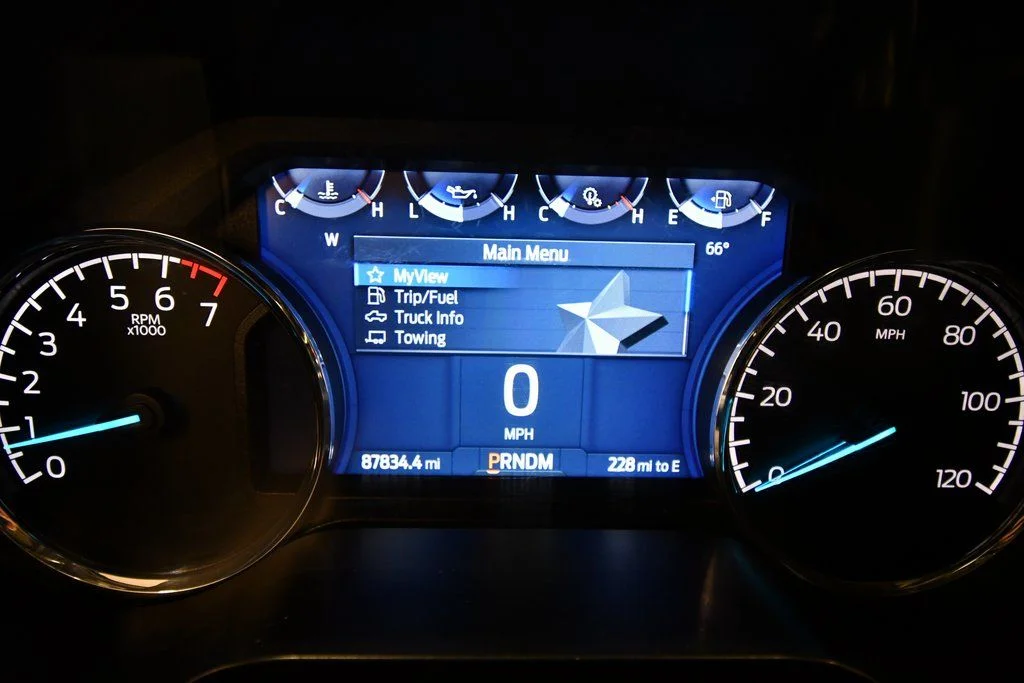 Used 2022 Gray Ford XLT image 21