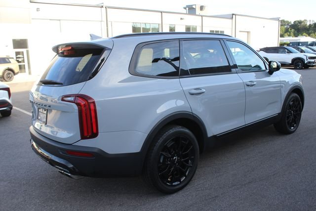 Used 2022 Gray Kia SX image 35