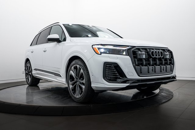 2026 Audi Q7 Premium Plus