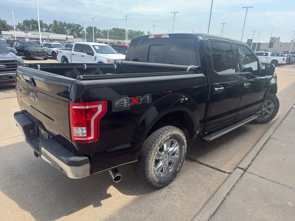 Used 2017 Shadow Black Ford XLT image 6