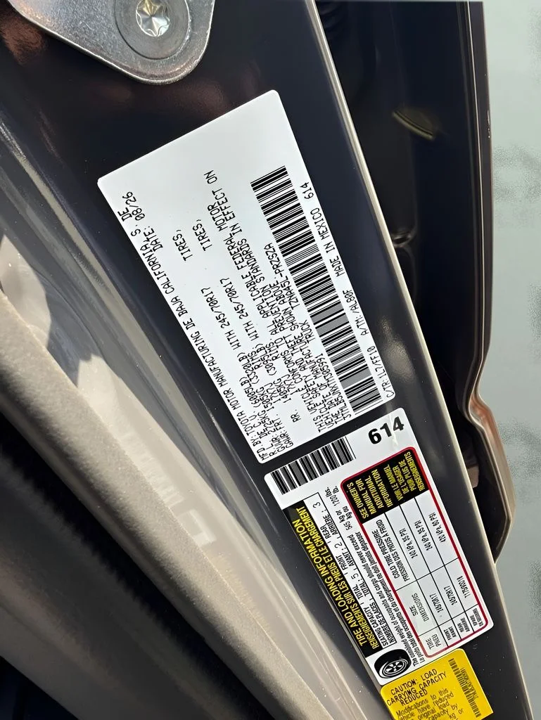 Used 2026  Toyota SR5 image 33