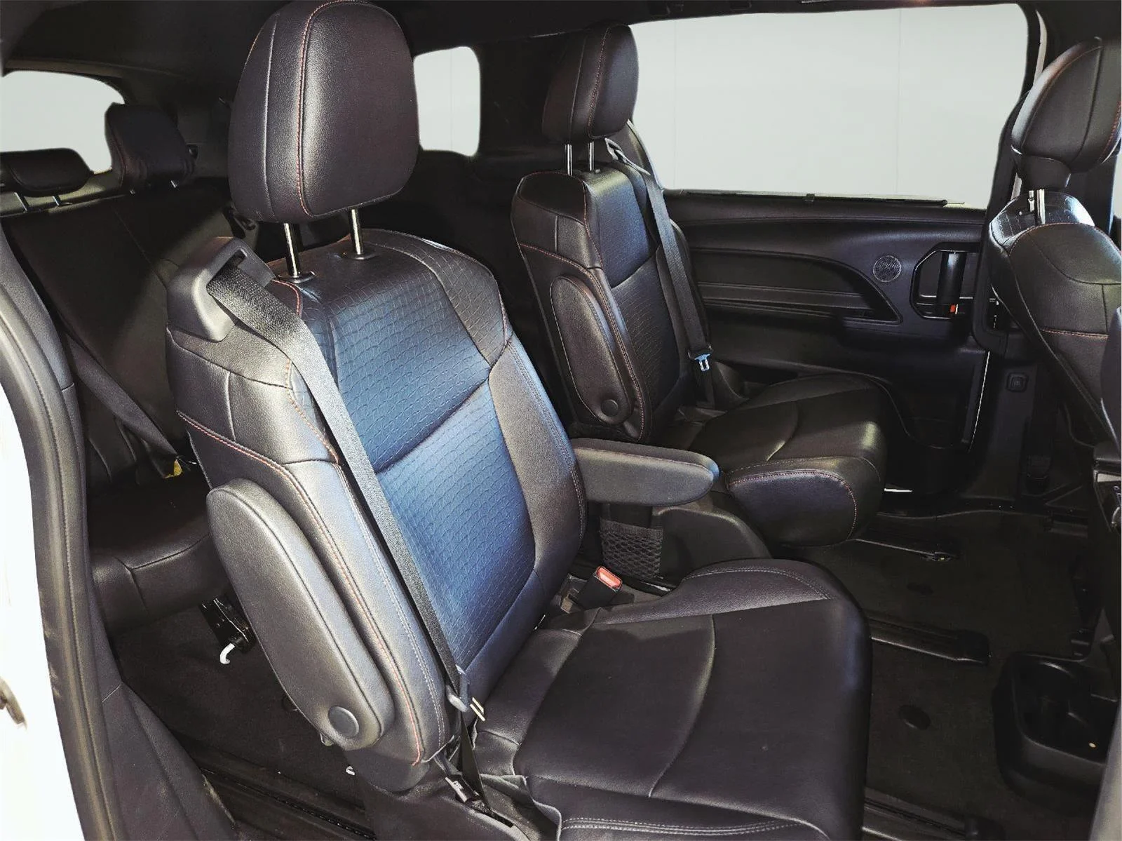 Used 2026 Ice Cap Toyota XSE image 52
