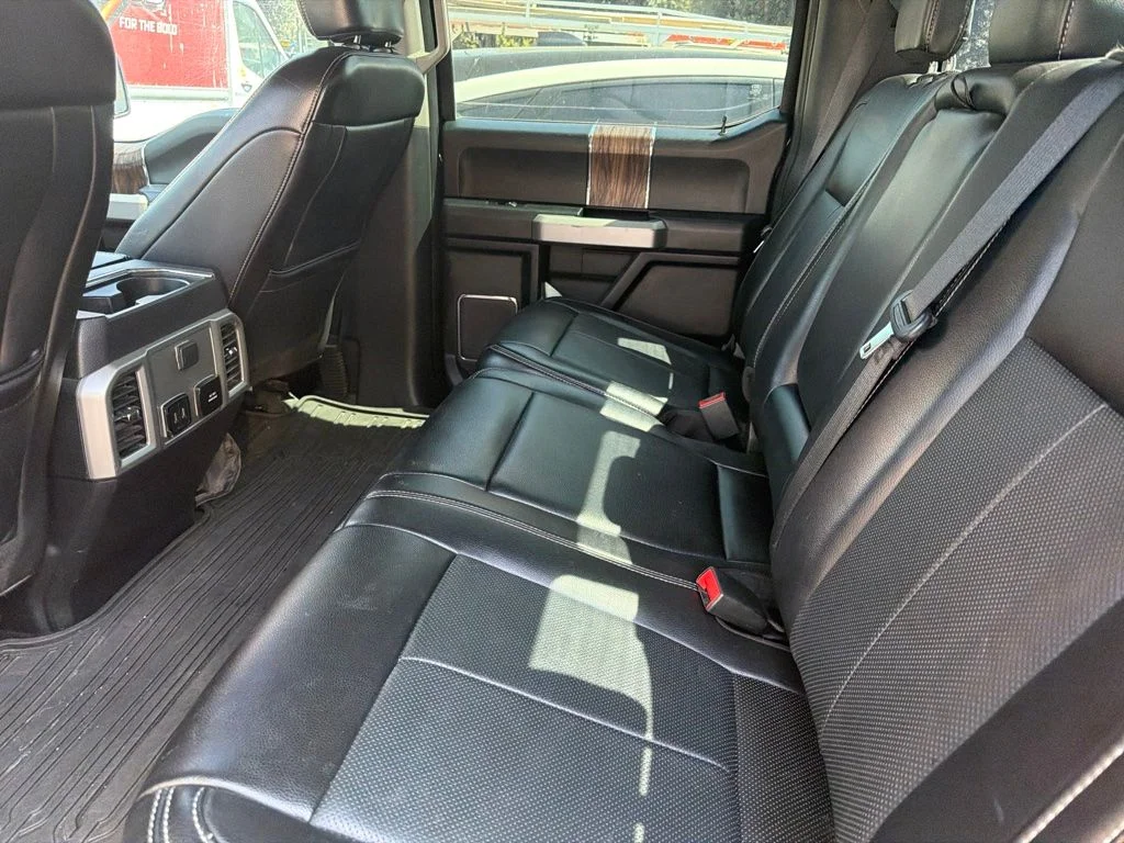 Used 2020 Black Ford Lariat image 6