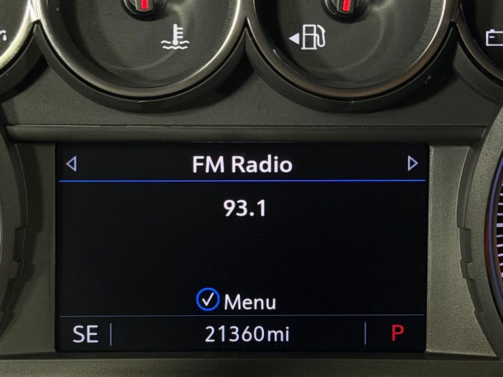 Used 2024 Summit White Chevrolet LS image 21