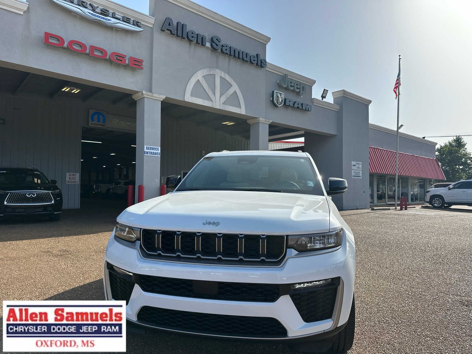 Used 2026 Bright White Clearcoat Jeep Limited image 8