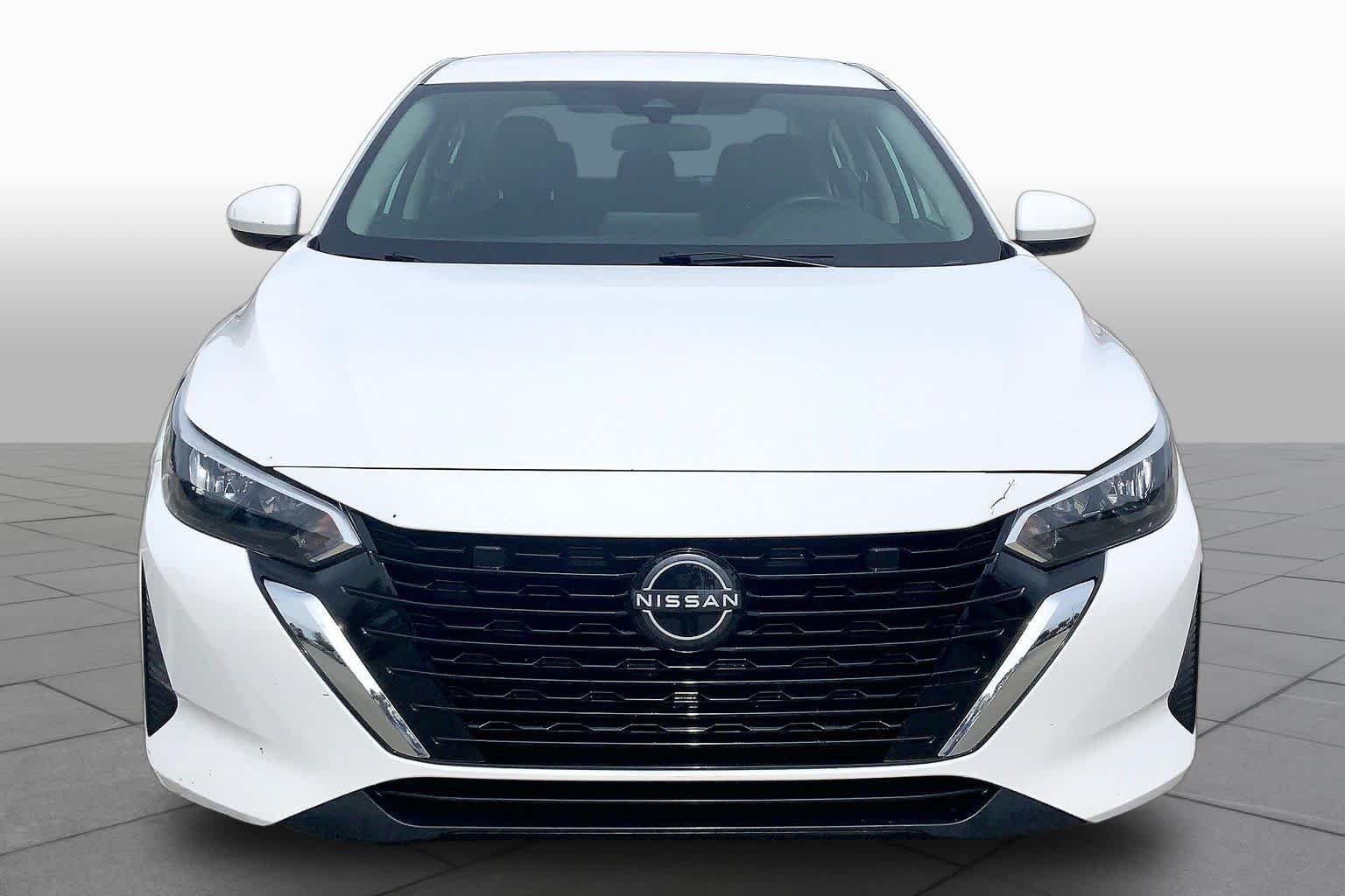 Used 2024 Fresh Powder Nissan SV image 4