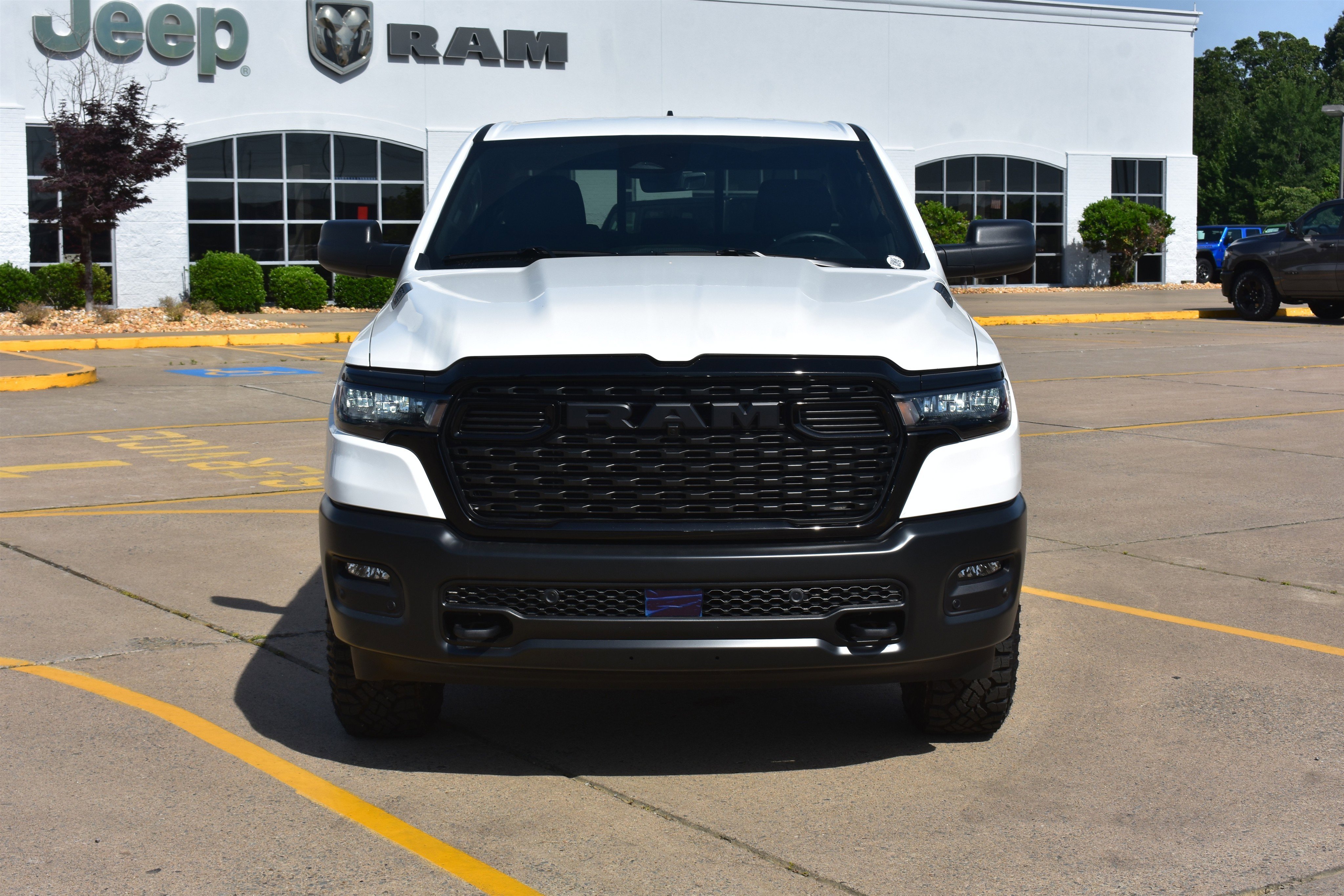 New 2026 Bright White Clear-Coat Exterior Paint RAM Warlock image 2