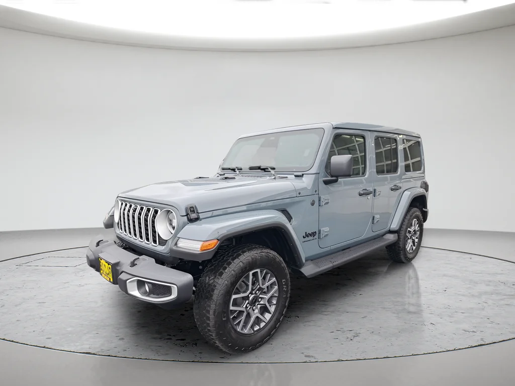 2026 Jeep Wrangler Sahara's photo