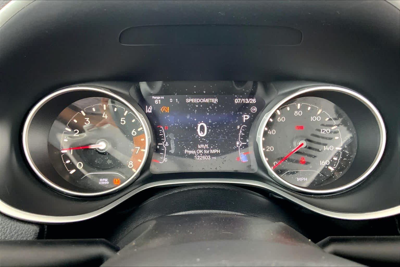 Used 2018 Diamond Black Crystal Pearlcoat Jeep Limited image 25