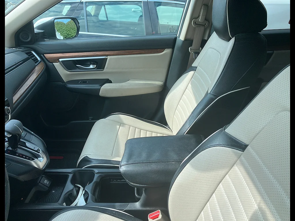 Used 2019 Platinum White Pearl Honda EX image 6