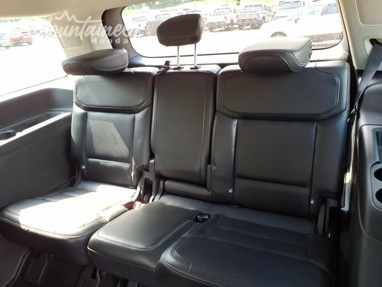 Used 2025 Dark Matter Gray Ford Platinum image 17